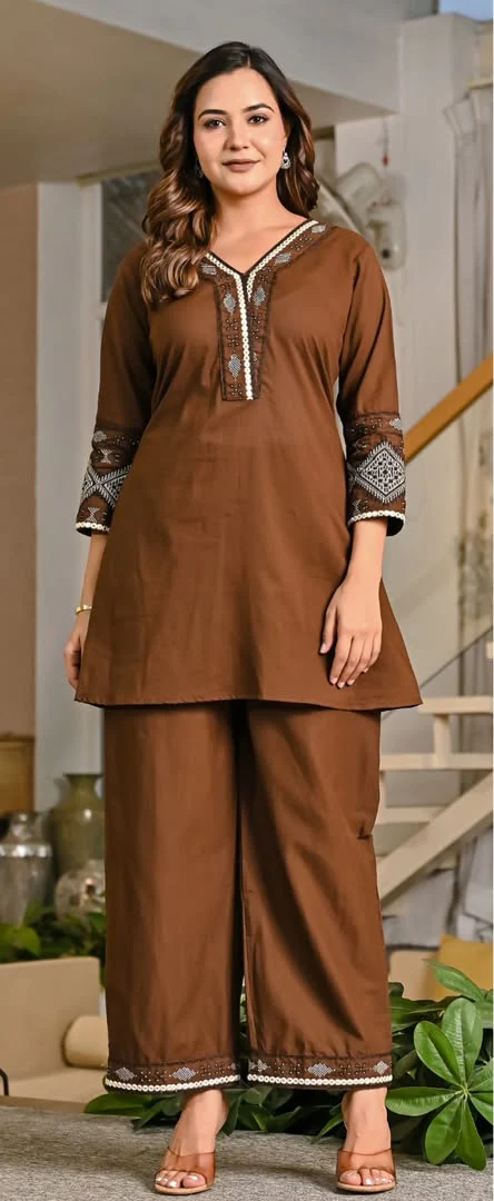 Chocolate Brown Embroidered Kurta Pant Set - Image 2