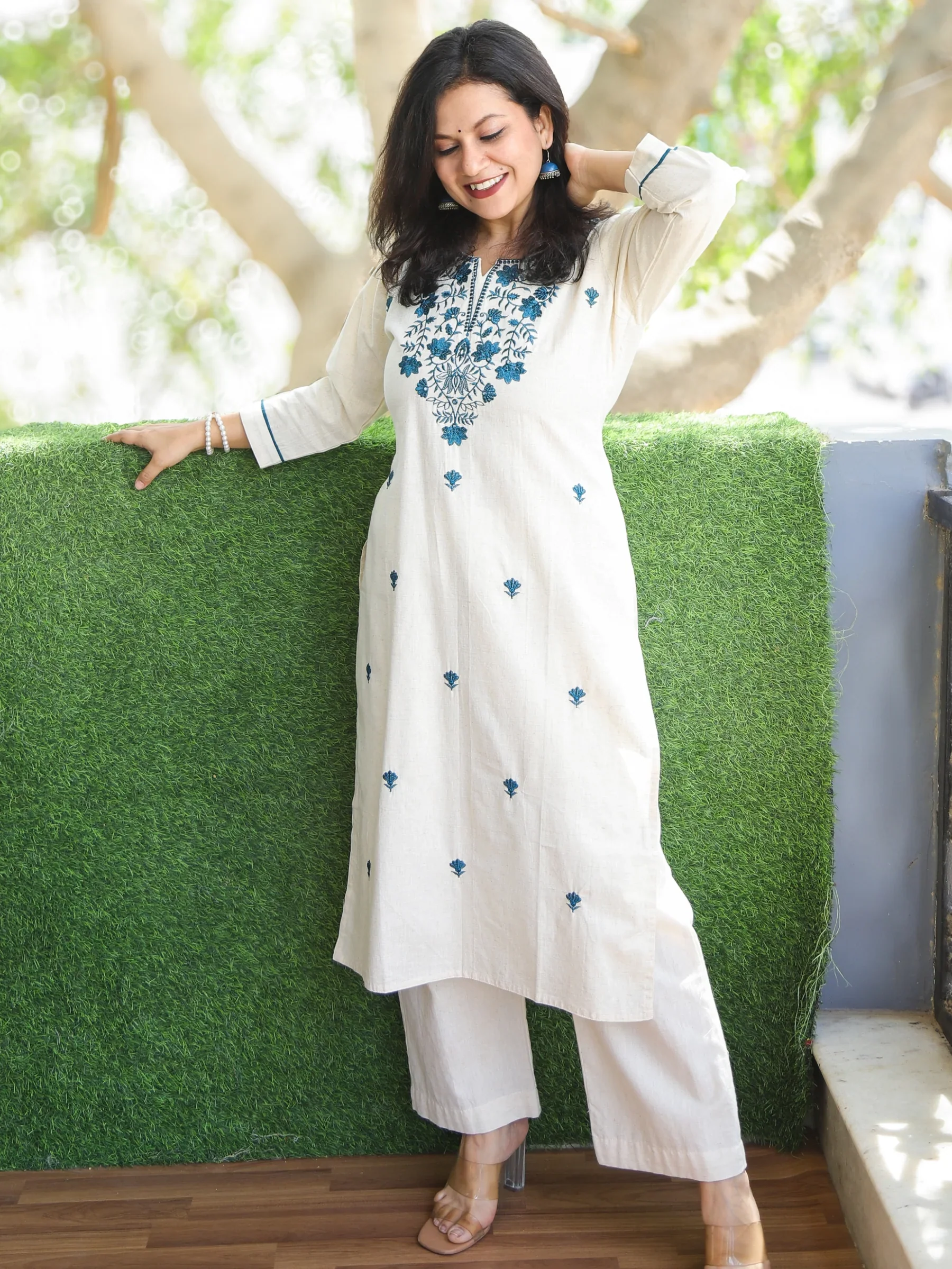 Cream White with Blue Thread Embroidery Neck Work Cotton Kurti - Image 2