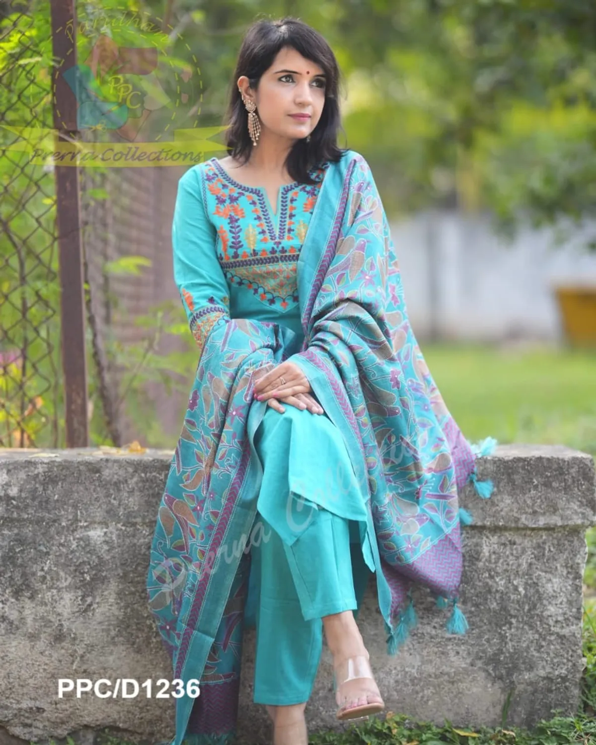 Elegant Blue Cotton Embroidered Kurta Set with Khaddar Silk Dupatta - Image 5