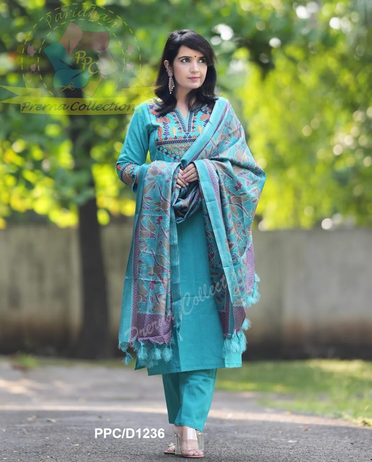 Elegant Blue Cotton Embroidered Kurta Set with Khaddar Silk Dupatta - Image 6