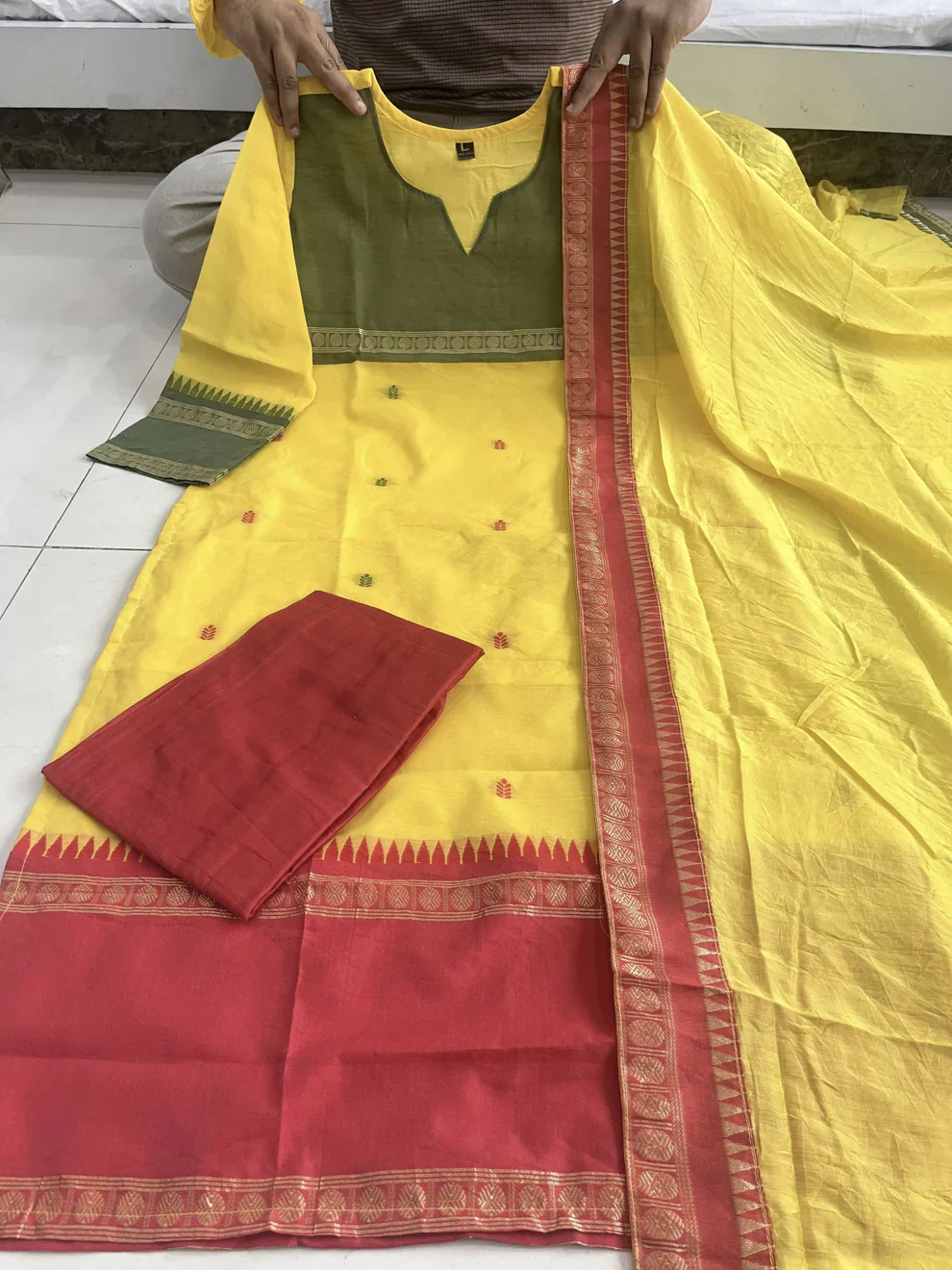 Elegant Kanchi Cotton Suit Set With Jacquard Dupatta - Image 6