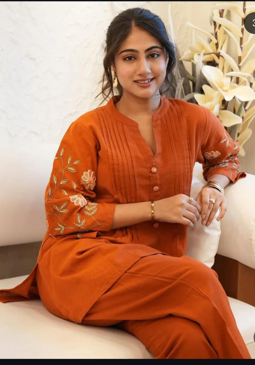 Jaipur Premium Elegant Rust Orange Kurta Set With Floral Embroidery - Image 2