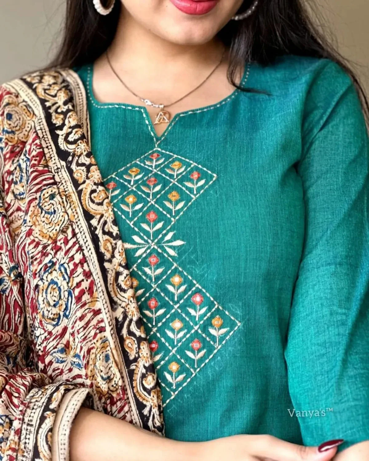 Elegant Teal South Handloom Cotton Kurta Set - Image 4