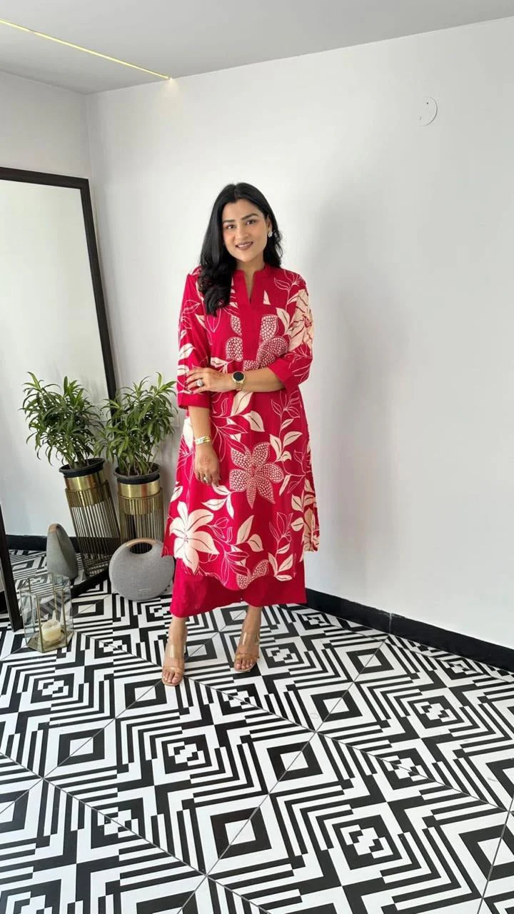 Jaipur Bold Floral Fuchsia Kurti Set - Image 3