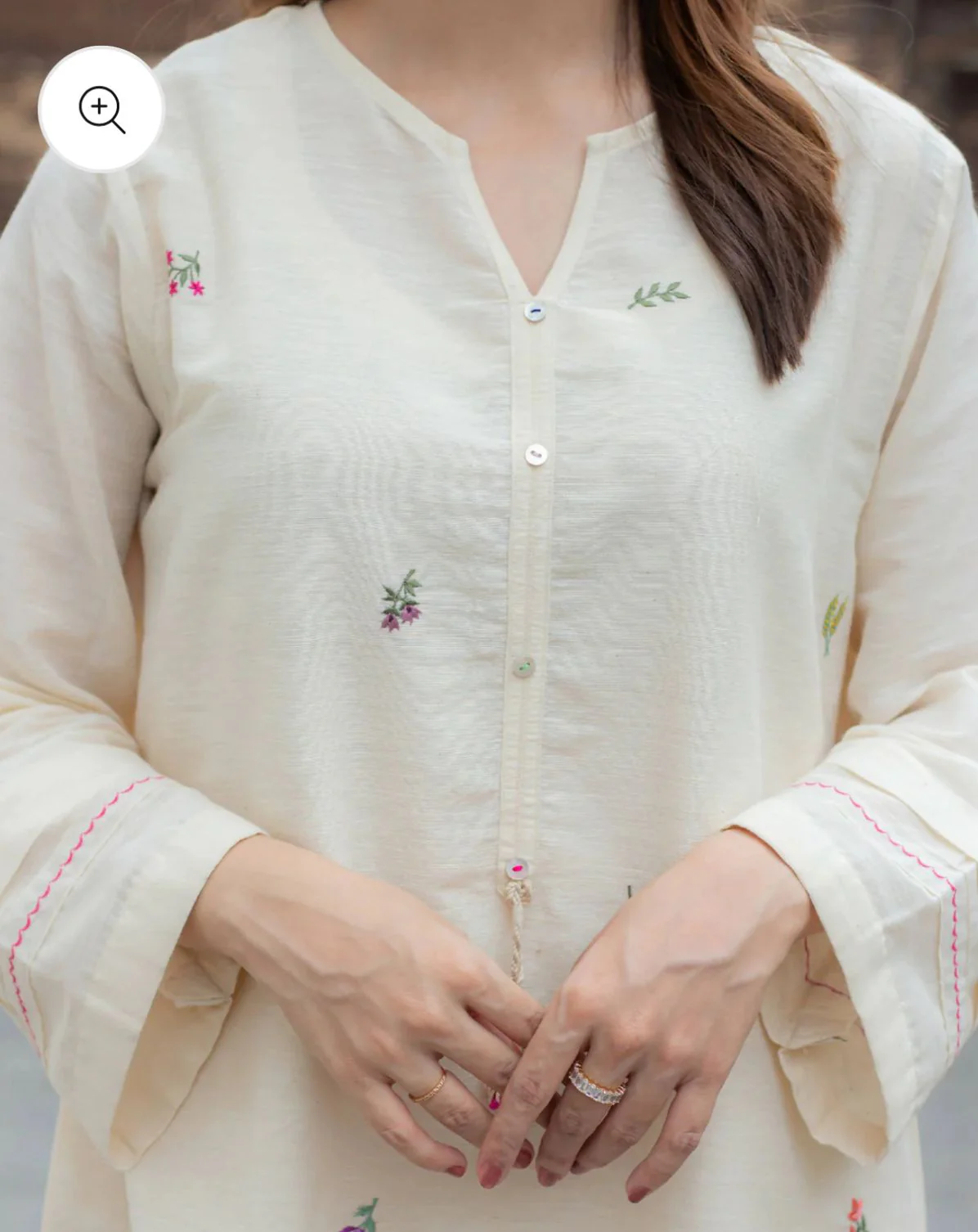 JAIPUR Elegant Off-White Embroidered Kurta Set - Image 3