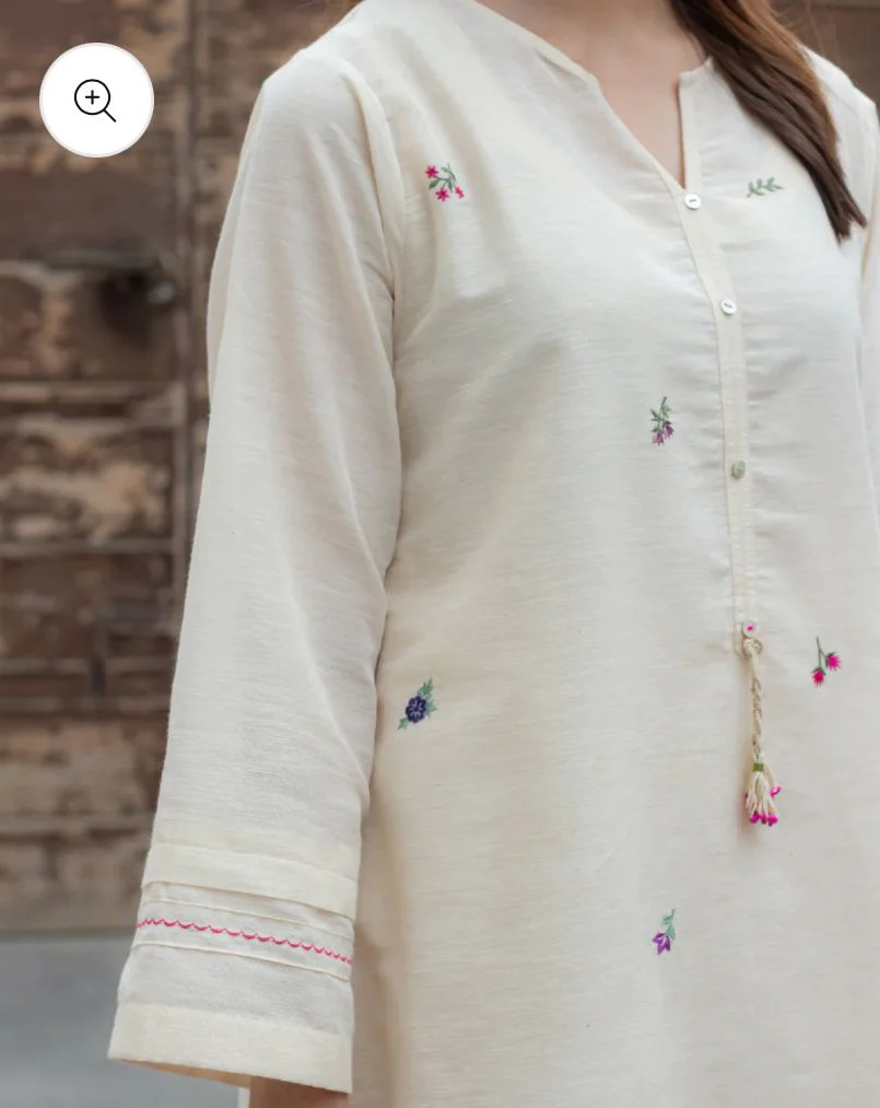 JAIPUR Elegant Off-White Embroidered Kurta Set - Image 6