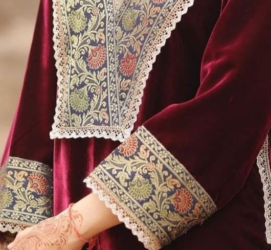 Maroon Velvet Lace Suit Set - Image 5