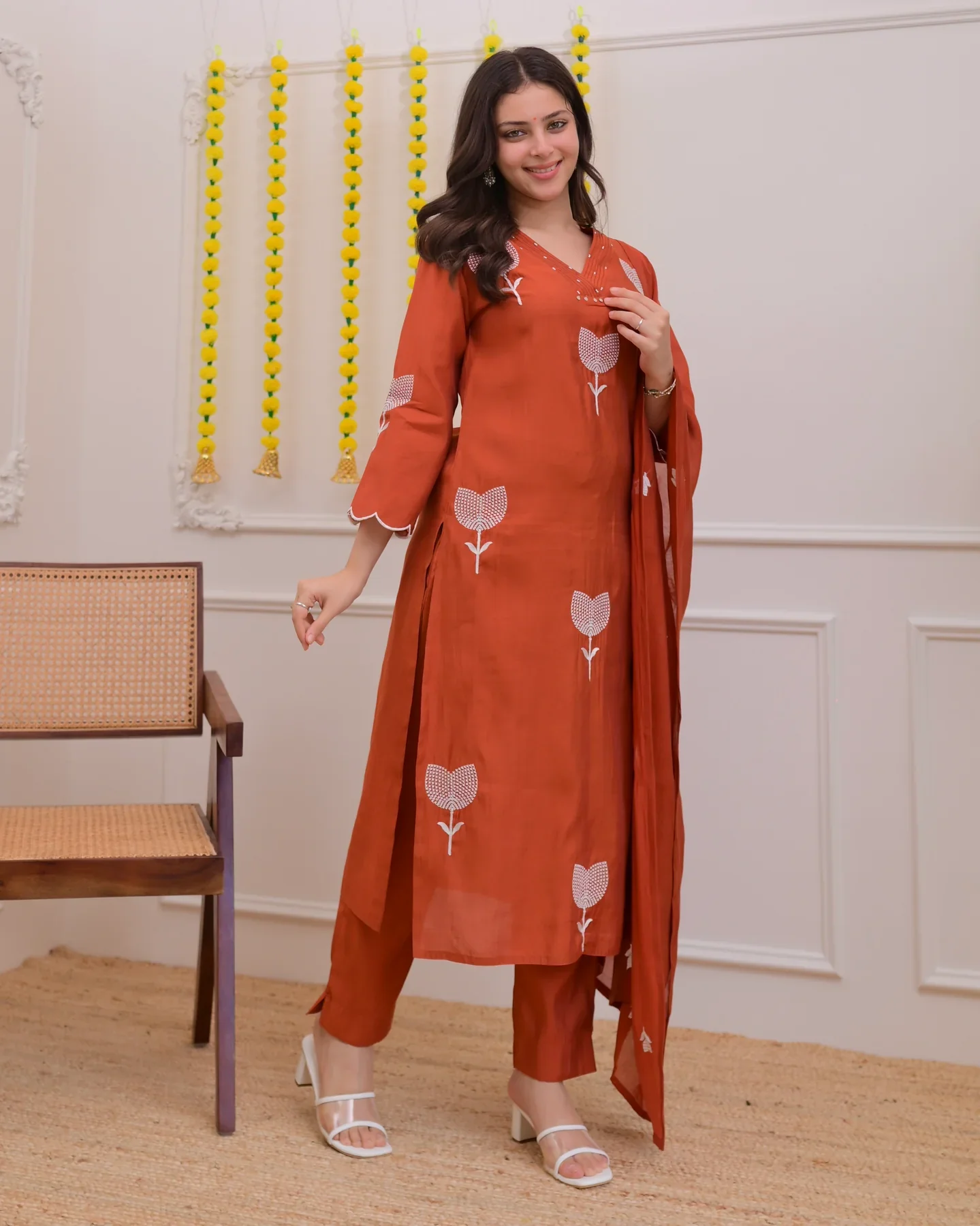 Rust Bloom Threaded Floral Printed Kurta Set with Dupatta - Image 4