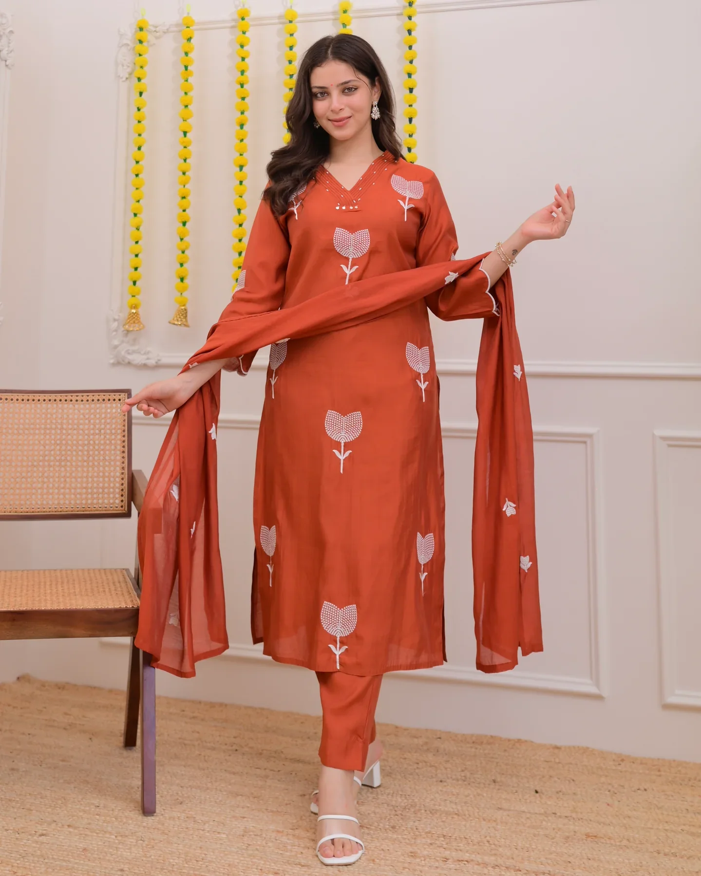 Rust Bloom Threaded Floral Printed Kurta Set with Dupatta - Image 5