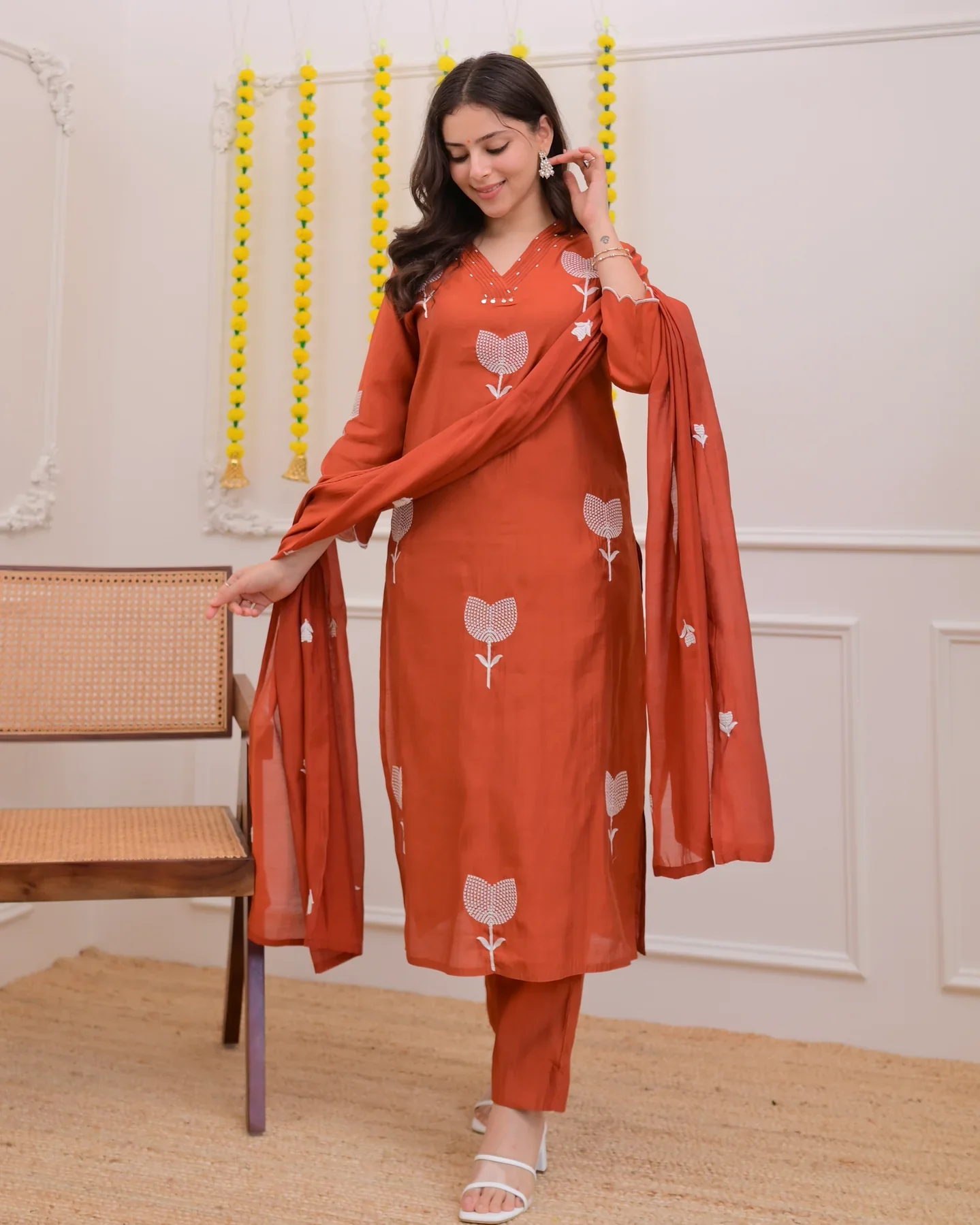 Rust Bloom Threaded Floral Printed Kurta Set with Dupatta - Image 6